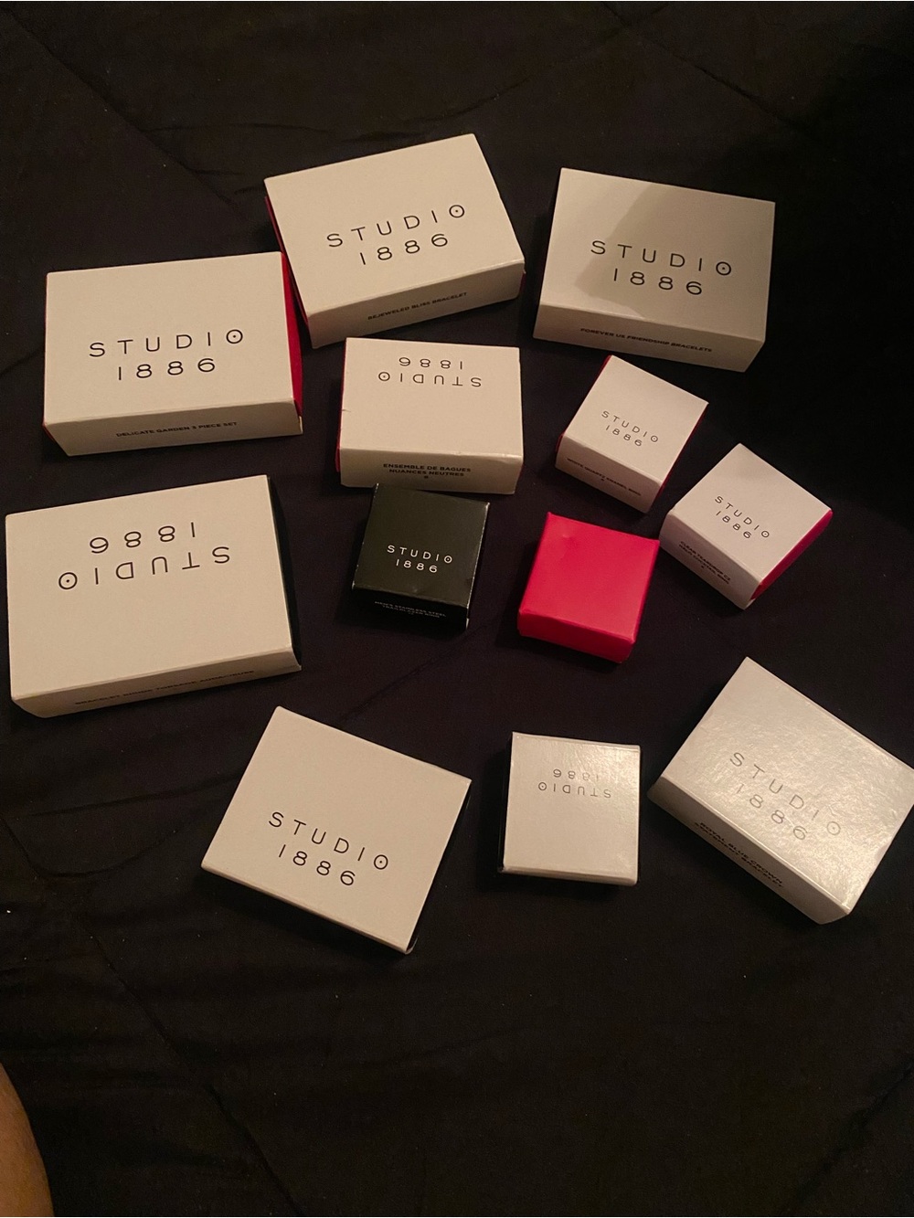 16 items Avon Lot-Studio 1886 Jewelry Boxes - White with Red Accent